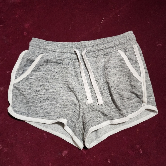 Reflex Shorts - Picture 5 of 7